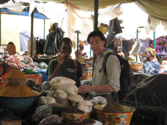 02 Thomas Gunzig Au Marche De Fada